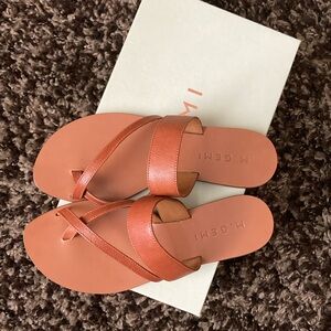 M. Gemi Medio sandals